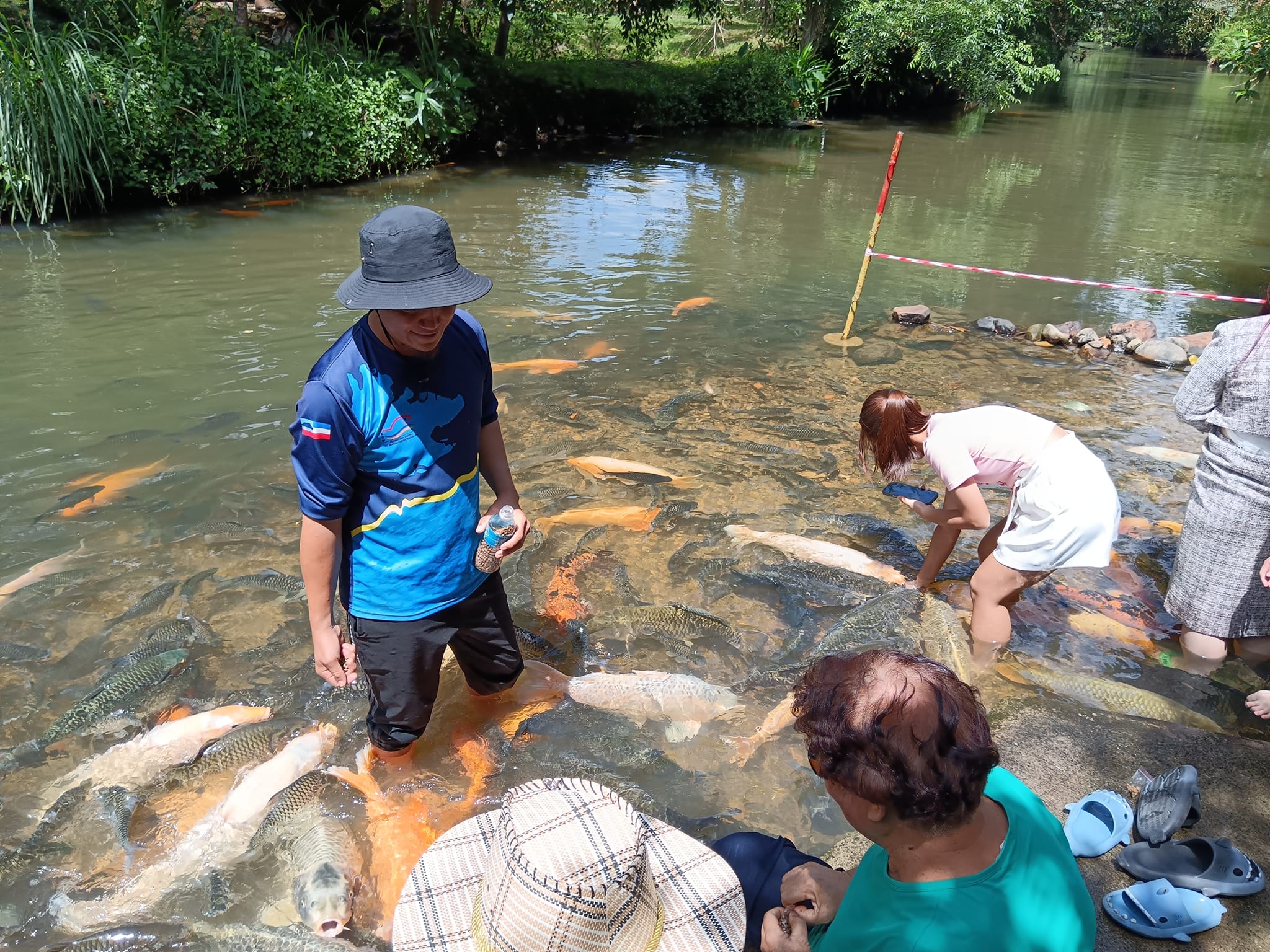  LAWATAN PENANDA ARAS PROGRAM PEMBASMIAN KEMISKINAN TEGAR (BMT) DAN PROJEK KOMUNITI TERTUMPU (LIVING LAB) DI UMS, KOTA KINABALU SABAH