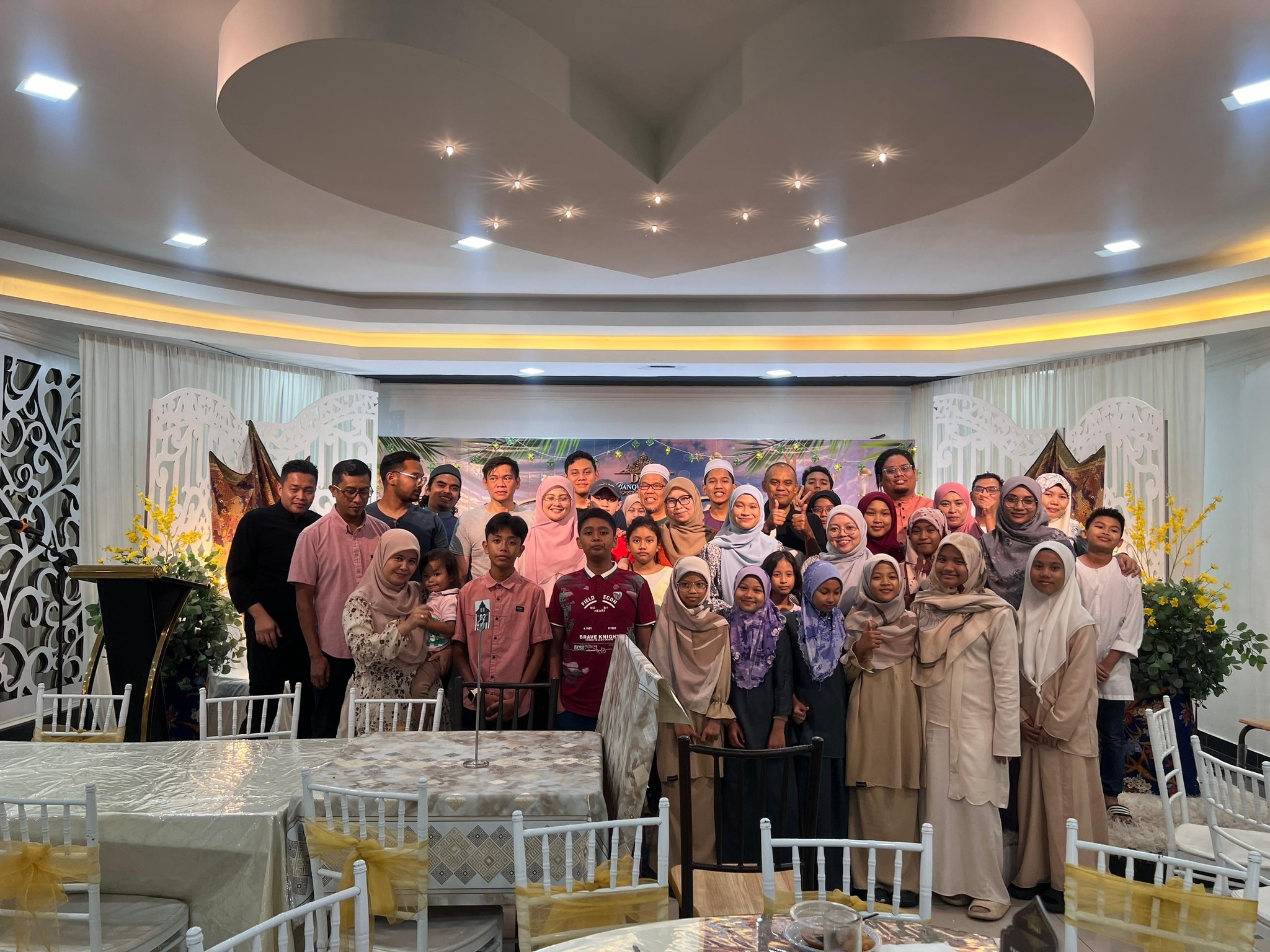 PROGRAM BERBUKA PUASA BERSAMA KELUARGA PJIM DAN ANAK-ANAK YATIM