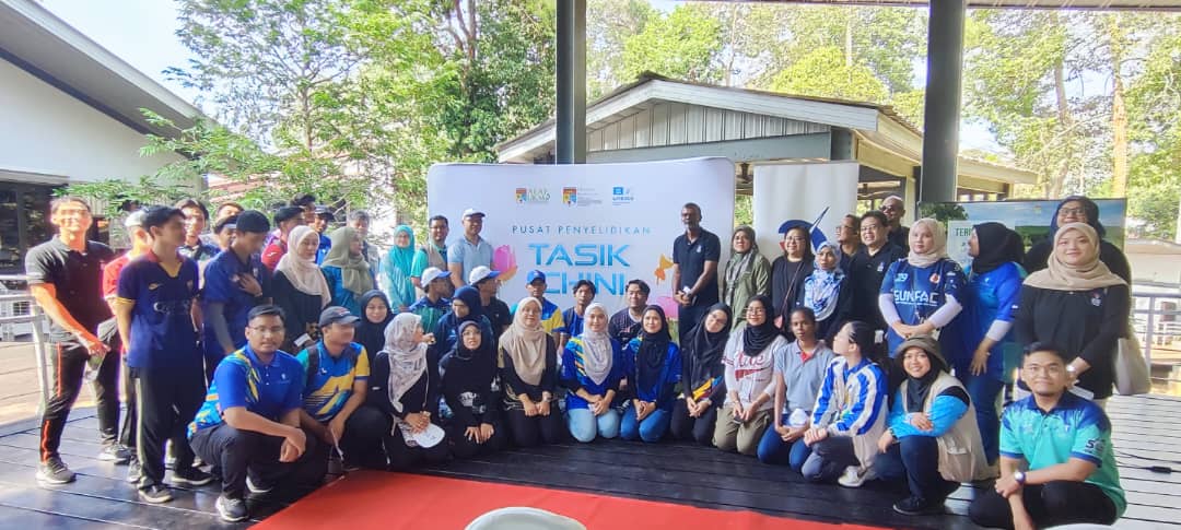 PROGRAM KESEDARAN MENGENAI BIODIVERSITI DAN EKOSISTEM TASIK CHINI